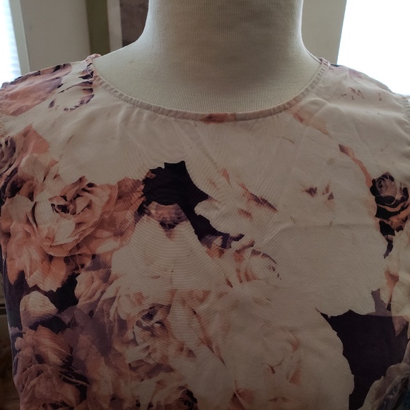 Anthropologie Cynthia Rowley silk blouse/shell M - Picture 4 of 4